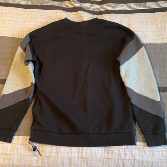 Black and Grey Nike Air Crewneck - Picture 5 of 5